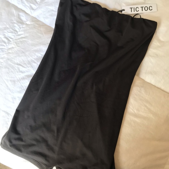 Black romper - Picture 3 of 3